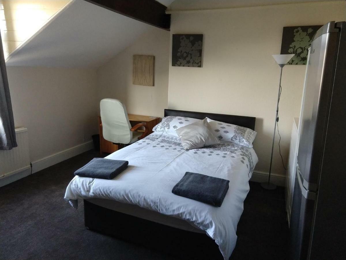 וורקינגטון John St Town House - Self Catering - Guesthouse Style - Great Value Family And Double Rooms מראה חיצוני תמונה